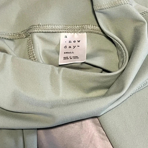 A New day women’s size small spandex, leggings , light green - Picture 2 of 2